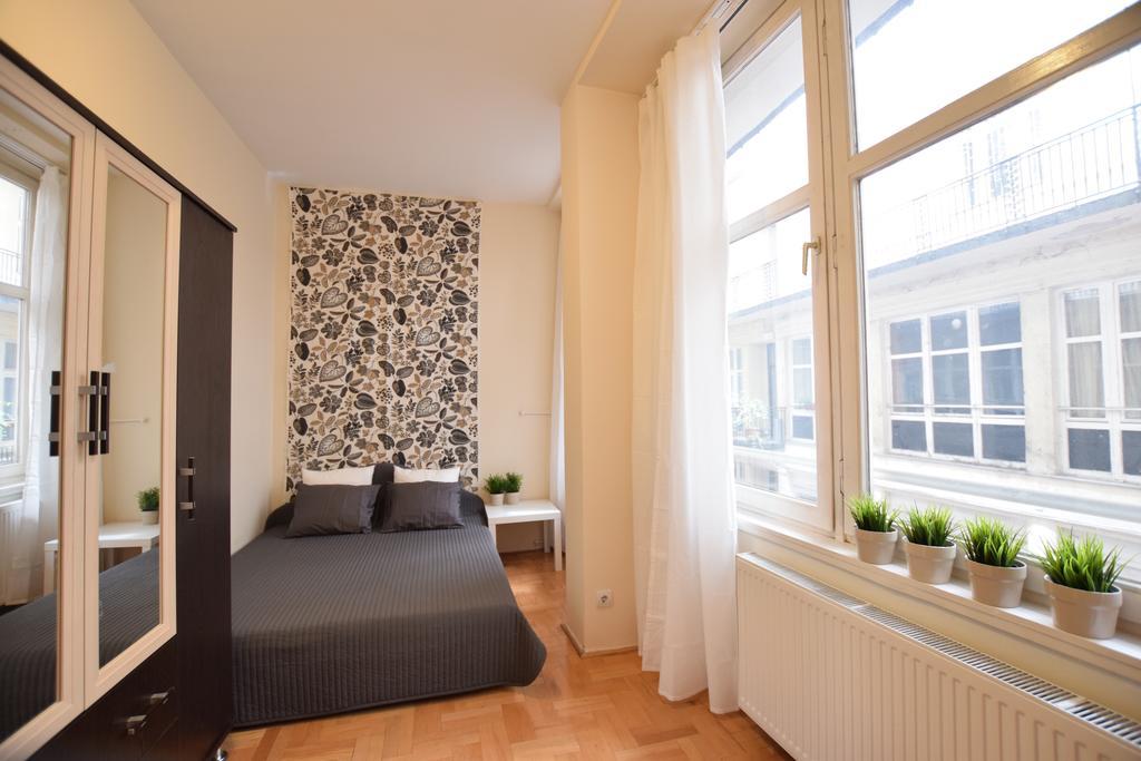 Budget Apartment By Hi5 - Feherhajo Budapest Exterior foto